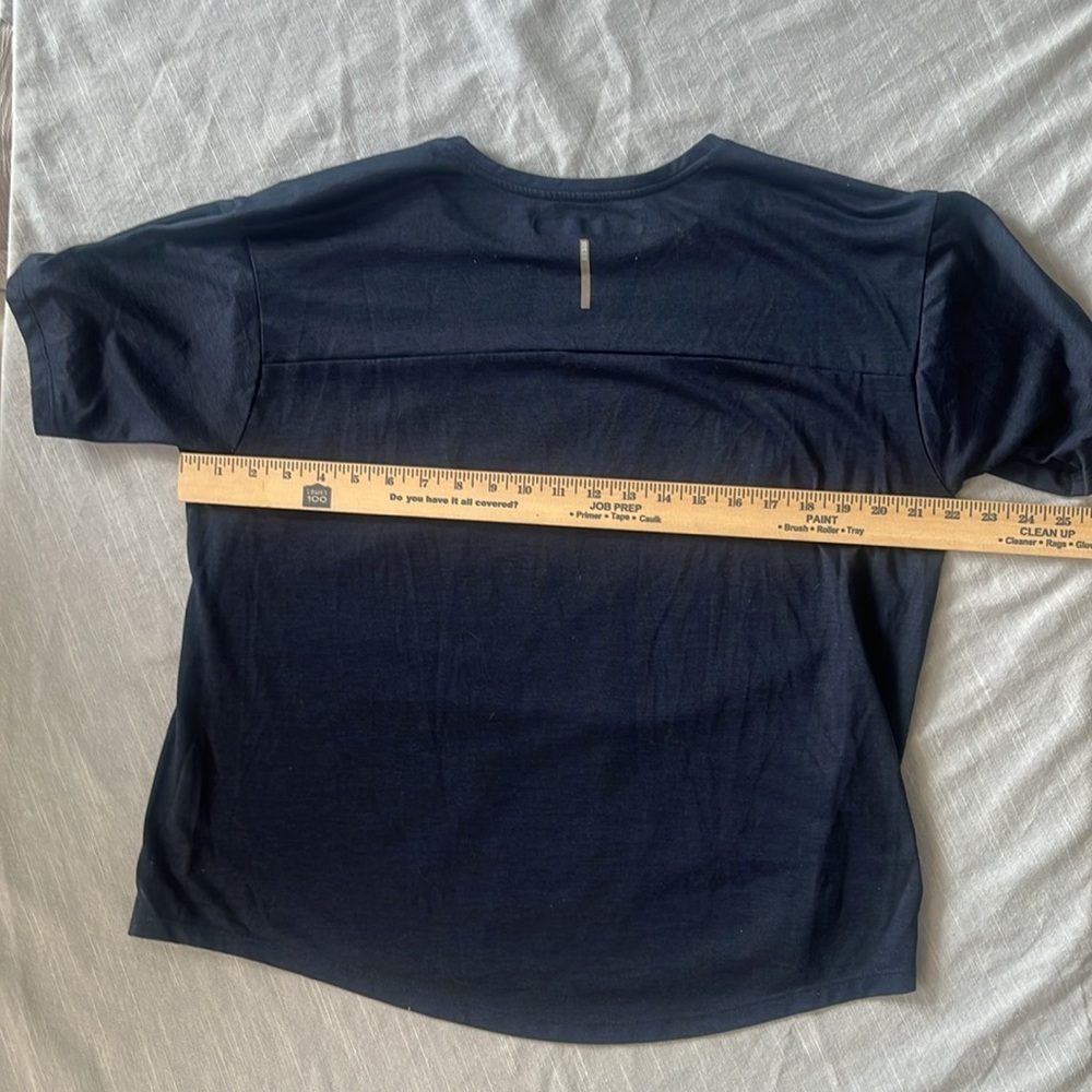 REI Navy Graphic Tee - XL - Picture 5 of 6